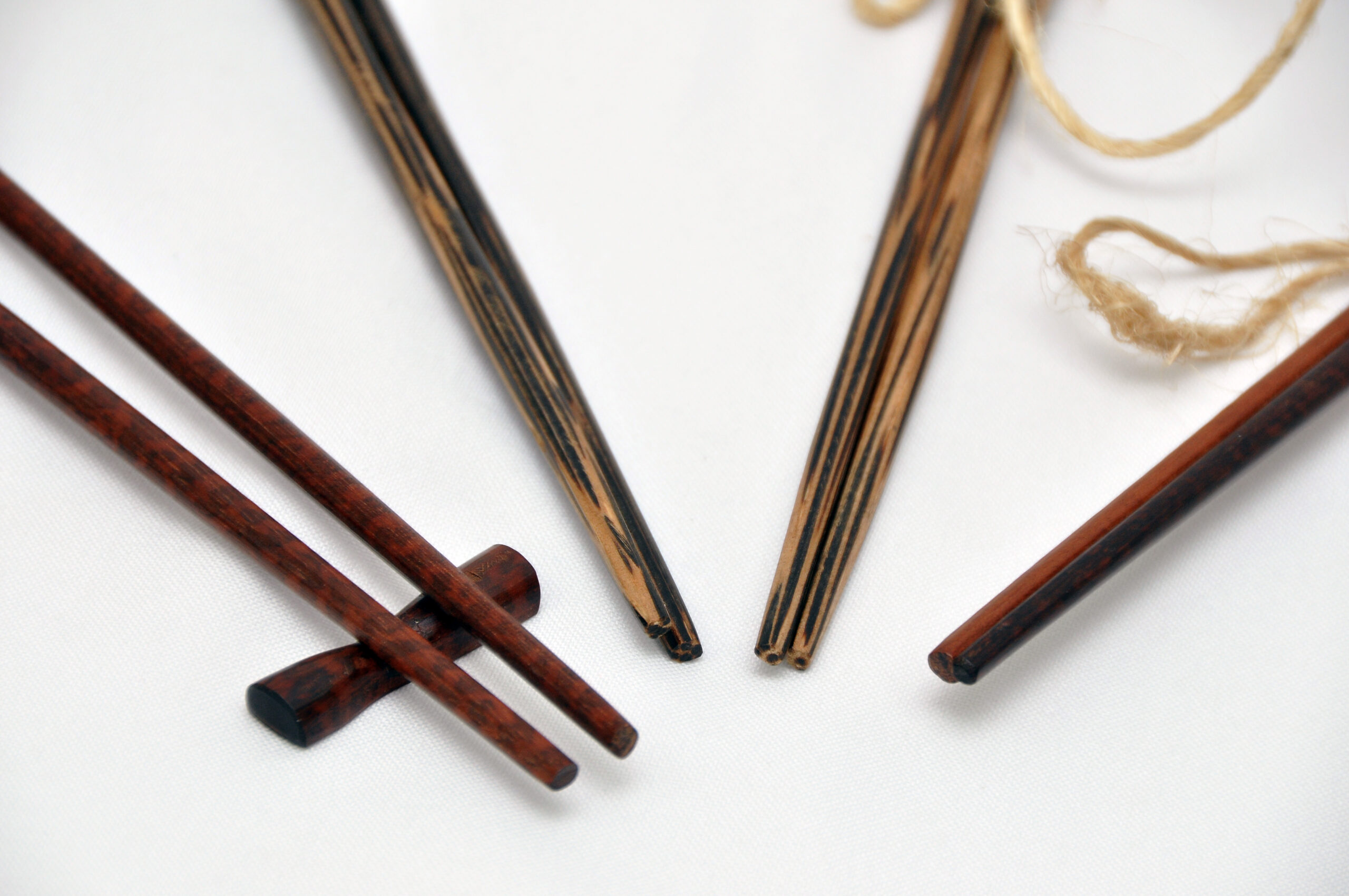 CHOPSTICKS With STAND Readytex Crafts